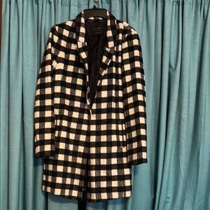 Stylish Black and White Checkered Coat